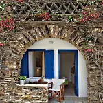 Porto Vidali Agios Ioannis (Tinos)